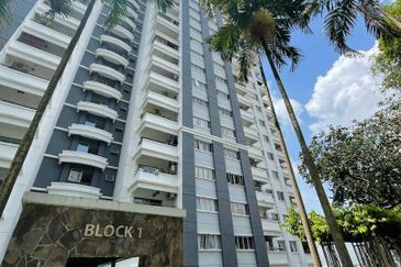 Perdana Emerald Serviced Apartment