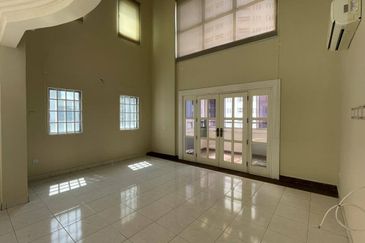 Perdana Emerald Serviced Apartment