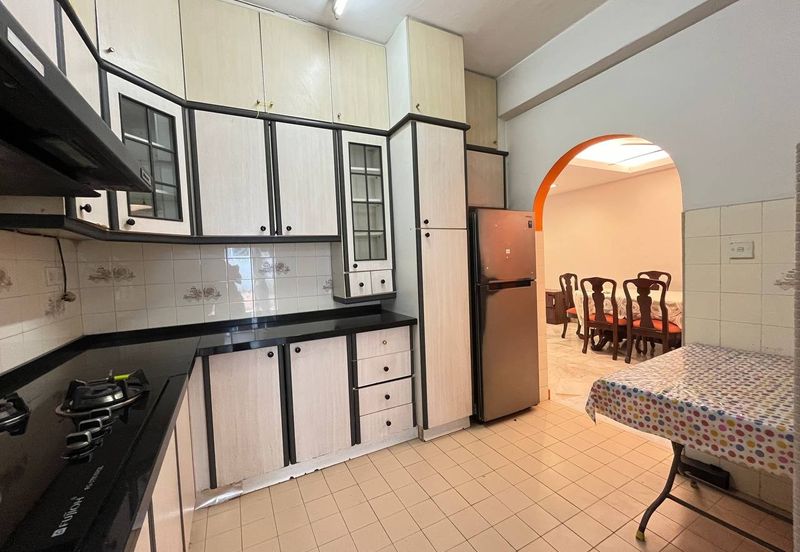 Bandar Menjalara (Desa Seri Mahkota)