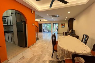 Bandar Menjalara (Desa Seri Mahkota)