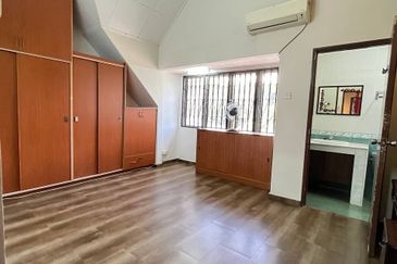 Bandar Menjalara (Desa Seri Mahkota)