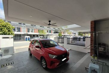 Elmina Green Three @ City of Elmina