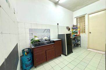 Apartment Pusat Komersil Seksyen 7 Shah Alam