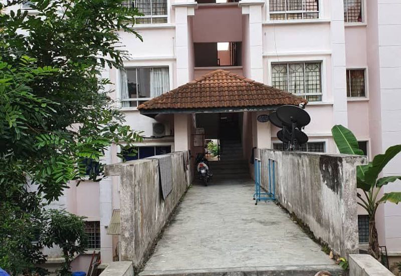 Residensi Warnasari 2