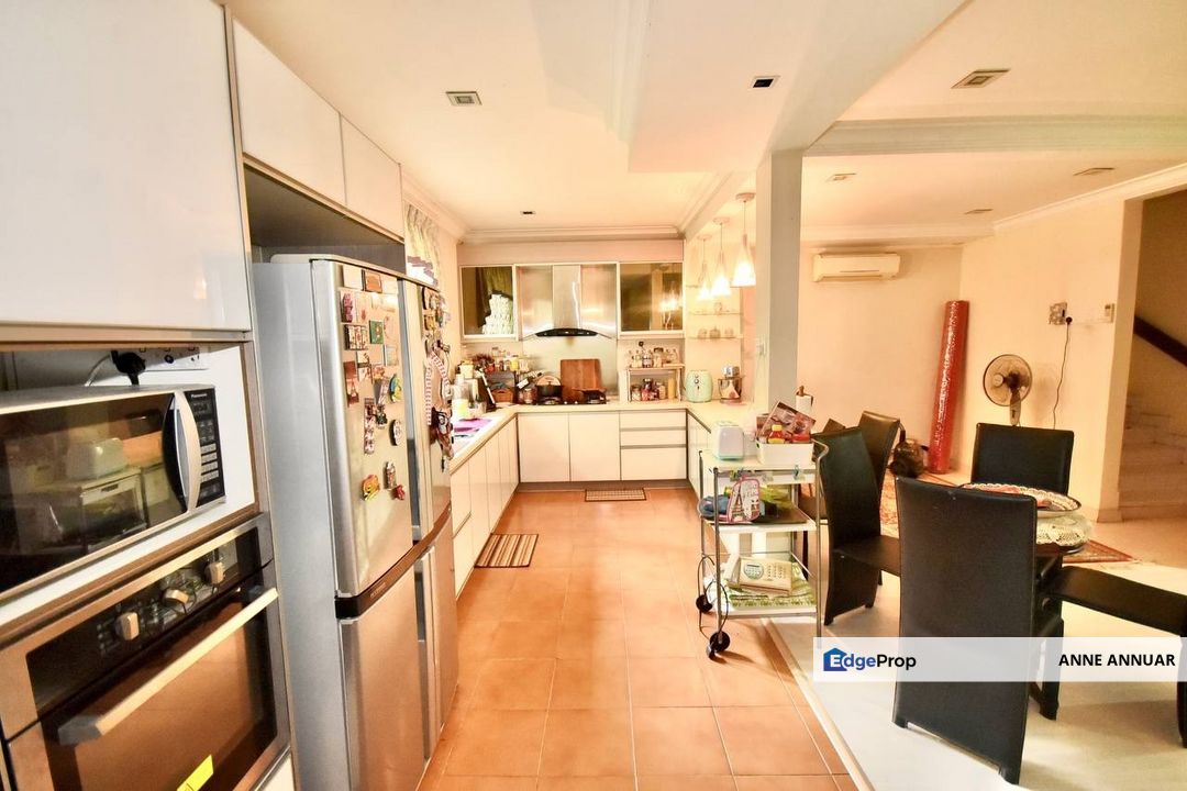 Huge Extra Land! Double Storey Bungalow SS19 Ss 19 Subang Jaya, Selangor, Subang Jaya