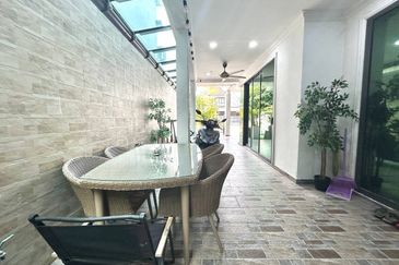 Taman Cahaya Alam, Seksyen U12