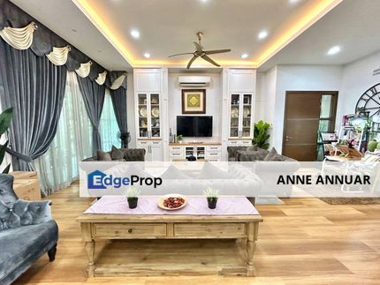Nicely Renovated! 3 Storey Semi D Lotus Cahaya Alam Seksyen U12 Shah Alam, Selangor, Shah Alam