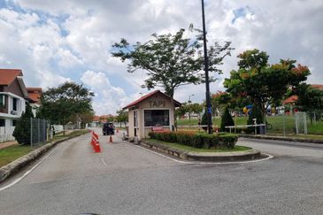 Tari 2 @ Alam Impian