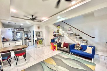 Jalan Setia Permai U13/42M