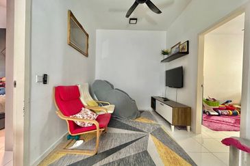 Jalan Setia Permai U13/42M