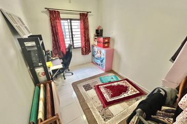 Jalan Setia Permai U13/42M