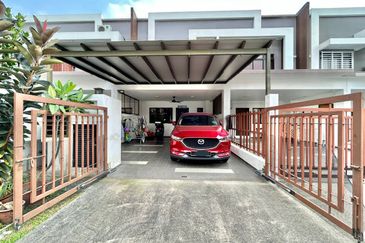 Jalan Setia Permai U13/42M