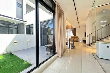 Dremien @ Eco Ardence