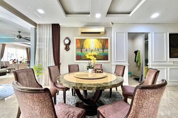 Bangi Lakehill Villas