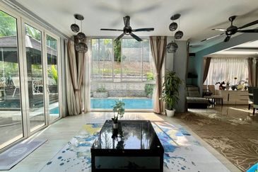 Bangi Lakehill Villas