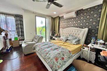 Bangi Lakehill Villas