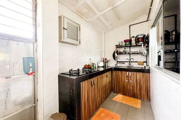 Jalan Bukit Cantik 2