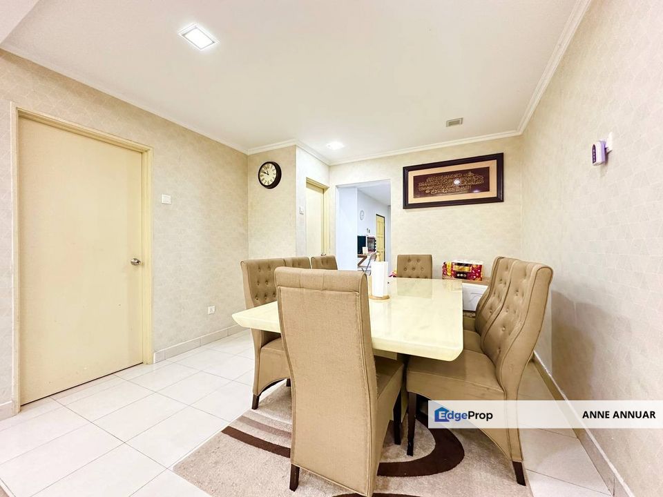 For Sale RUMAH CANTIK + FULLY RENOVATED + EXTENDED KITCHEN + FULLY FURNISHED Double Storey Aman putri U17 Shah Alam, Selangor, Sungai Buloh