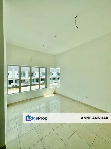 For Sale  2-STOREY END LOT DESA BUKIT NILAM @ MERU, Selangor, Kapar 