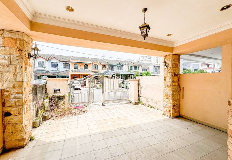 For Sale 2 Storey Terrace Bandar Tasik Selatan, BTS