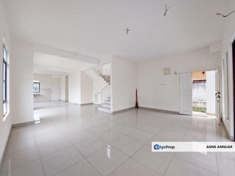 SPACIOUS Extra Land 2 Storey Semi D Sinar Warisan Saujana Utama Sg Buloh, Selangor, Sungai Buloh