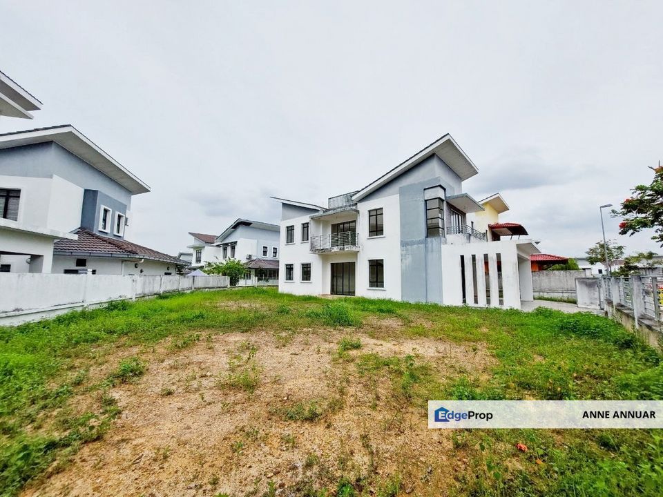 SPACIOUS Extra Land 2 Storey Semi D Sinar Warisan Saujana Utama Sg Buloh, Selangor, Sungai Buloh