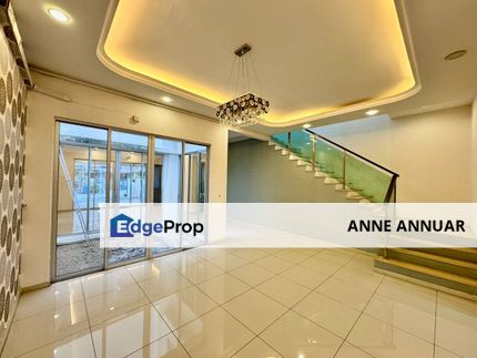 NICELY RENOVATED 2 Storey TerraceSephira Alam Impian, Selangor, Shah Alam