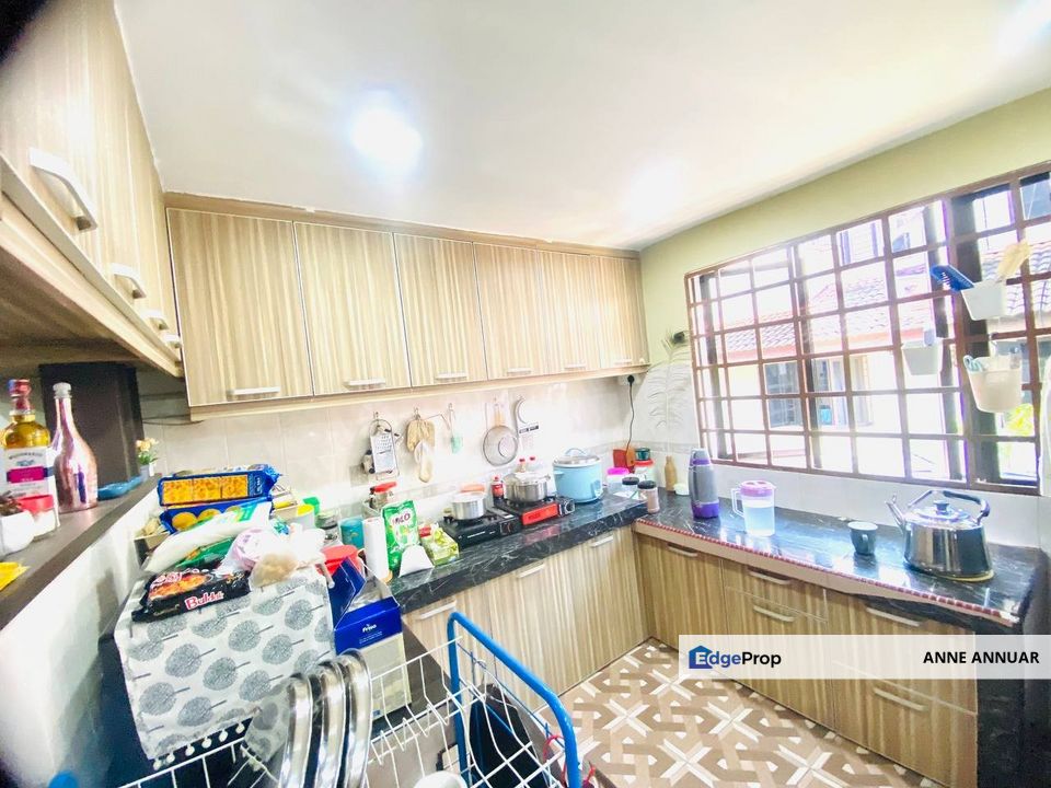 RENOVATED 2.5 Storey Bandar Country Homes Rawang, Selangor, Rawang