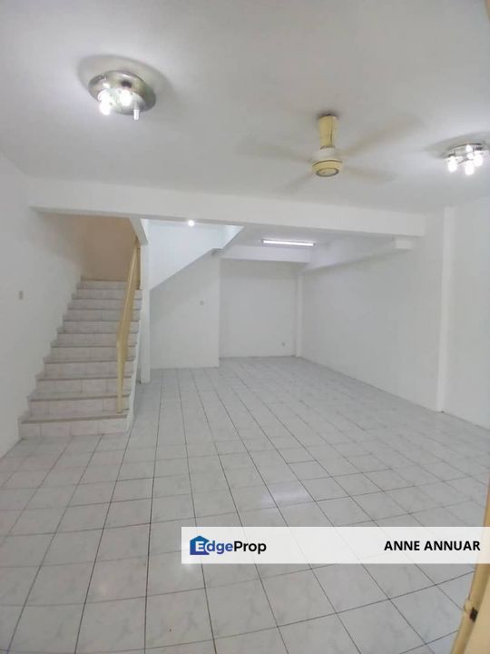 HARGA MENJUNAM 2 Storey Bukit Rimau Seksyen 32 Shah Alam, Selangor, Shah Alam