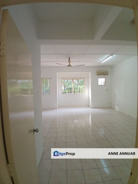 HARGA MENJUNAM 2 Storey Bukit Rimau Seksyen 32 Shah Alam, Selangor, Shah Alam