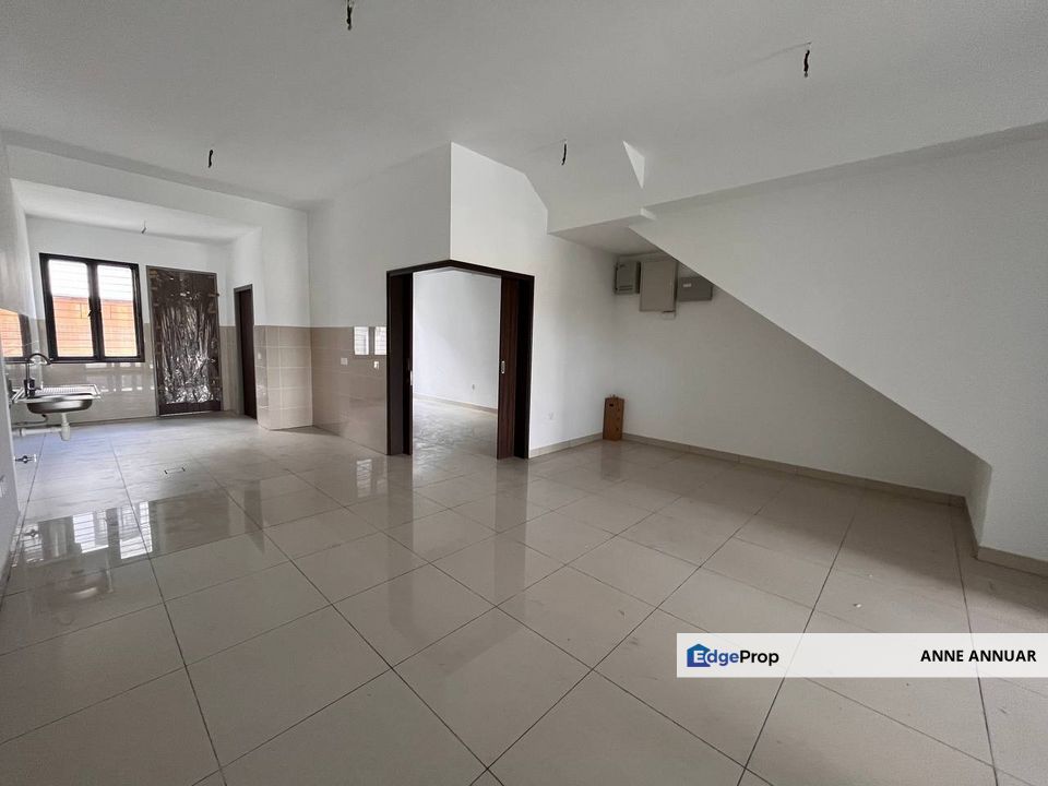 FACING OPEN 2 Storey Terrace Elmina Green Shah Alam , Selangor, Shah Alam