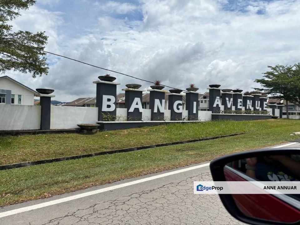 CHEAPEST 2 Storey Terrace Bangi Avenue , Selangor, Bangi