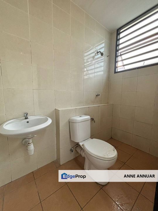 CHEAPEST 2 Storey Terrace Bangi Avenue , Selangor, Bangi