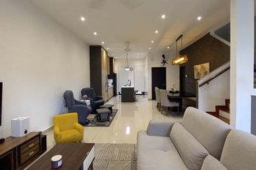 Pentas 6 @ Alam Impian