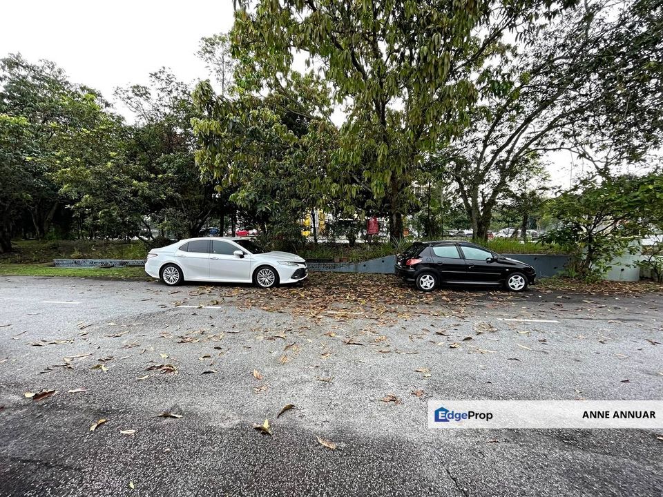 FACING OPEN! 24x99 Spacious 2 Storey Terrace Kota Damansara, Selangor, Kota Damansara