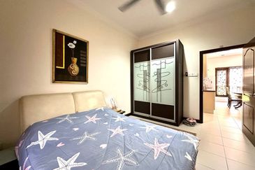 Seksyen 11, Kota Damansara