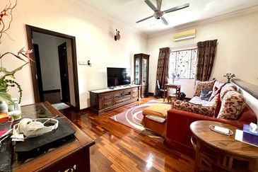 Seksyen 11, Kota Damansara