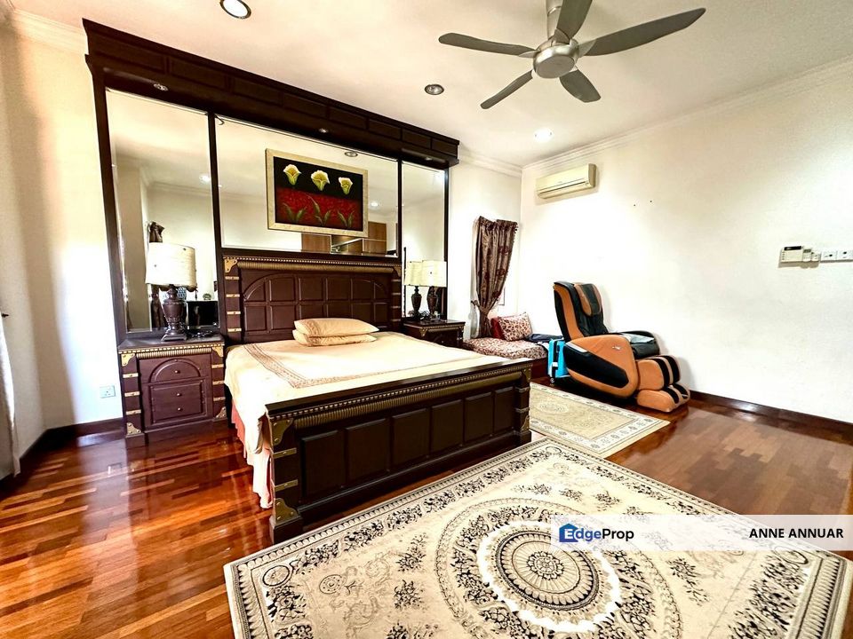 LOW DENSITY 2 Storey Bungalow Seksyen 11 Kota Damansara, Selangor, Kota Damansara