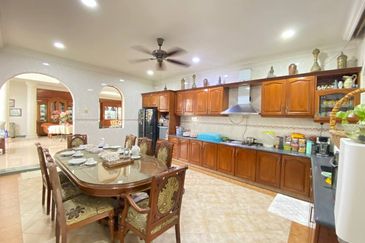 Seksyen 8, Kota Damansara