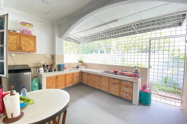 Seksyen 8, Kota Damansara