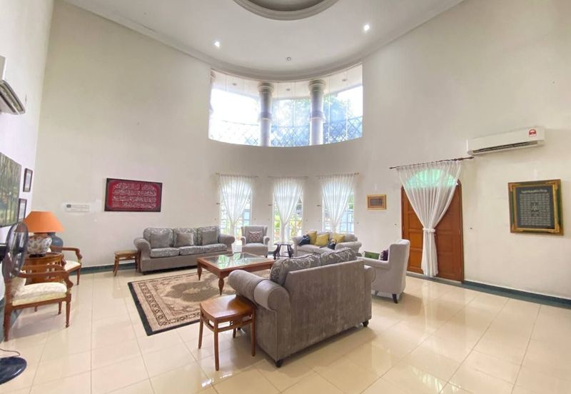 Seksyen 8, Kota Damansara