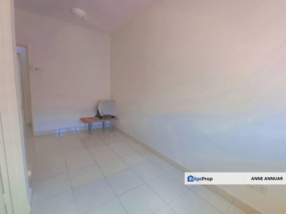 Renovated Freehold 2 Storey Terrace Aman Putri Sungai Buloh, Selangor, Sungai Buloh