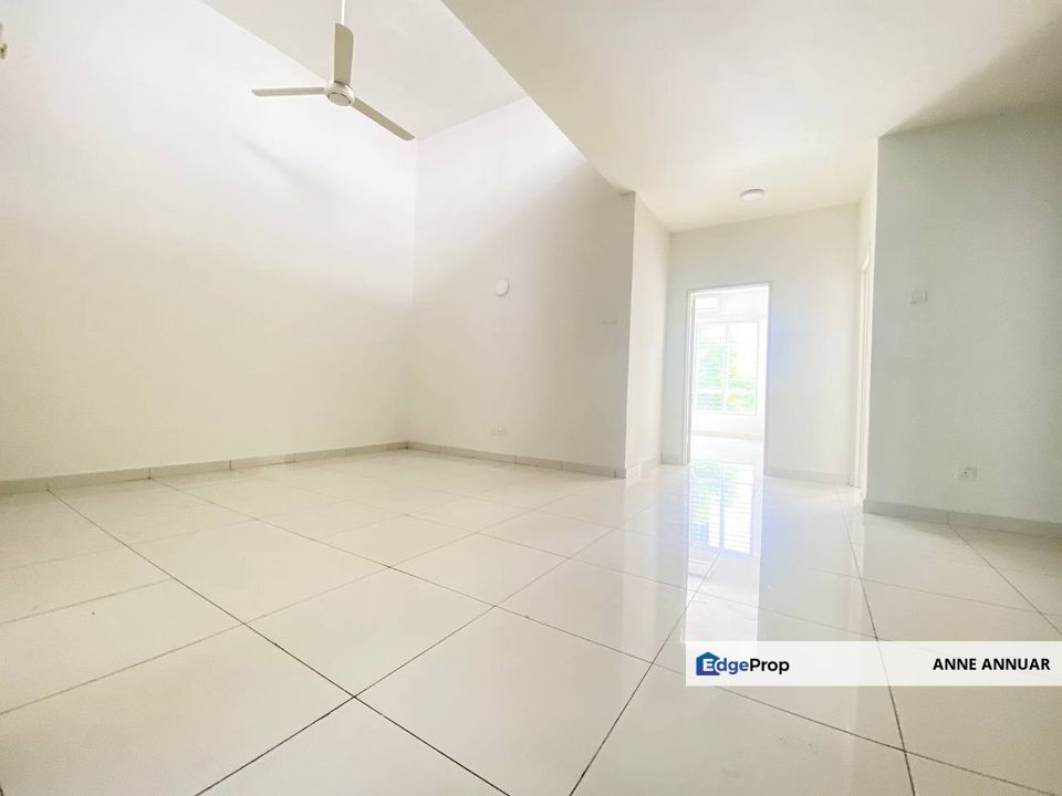 FACING OPEN 2 Storey Superlink Marbella D'Kayangan Seksyen 13 Shah Alam , Selangor, Shah Alam