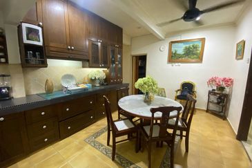 Seksyen 11, Shah Alam