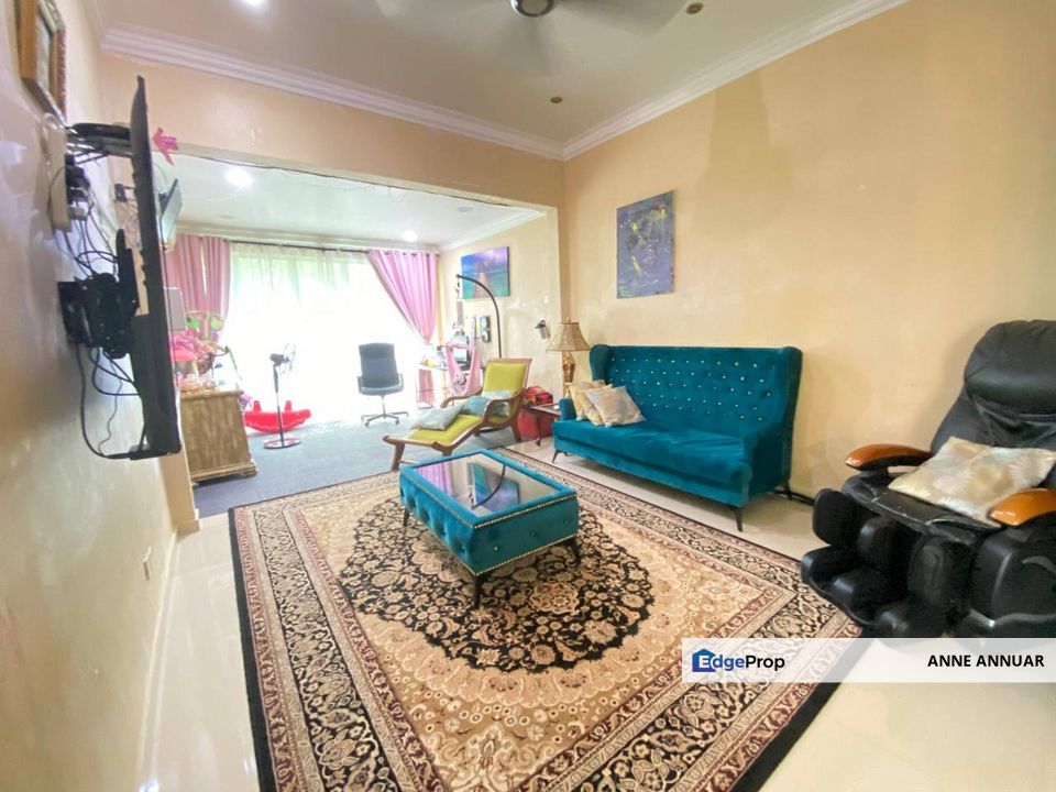 WELL MAINTAIN 2 Storey Bungalow Seksyen 11 Shah Alam, Selangor, Shah Alam