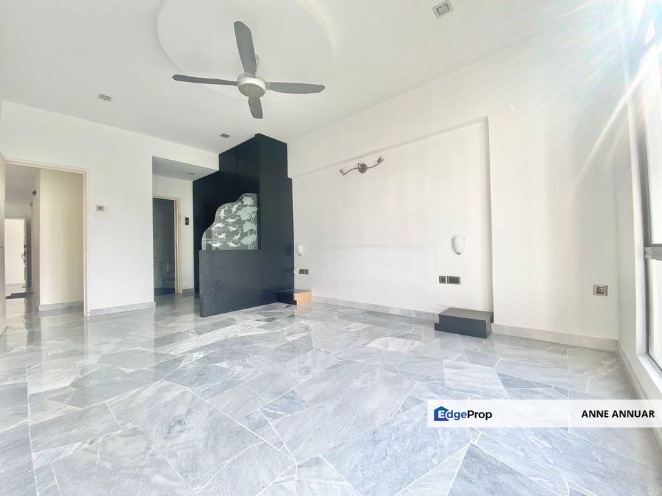 FULLY RENOVATED Sri Alam Condominium Seksyen 13 Shah Alam, Selangor, Shah Alam