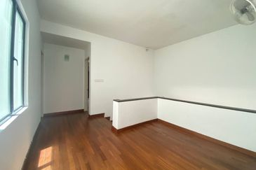 Pentas 2 @ Alam Impian