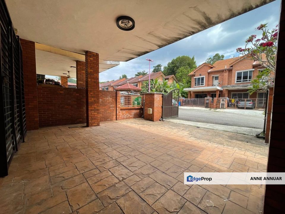 FLEXIBLE BOOKING 2 Storey Terrace Alam Budiman Seksyen U10 Shah Alam, Selangor, Shah Alam