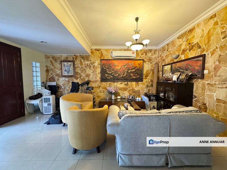 SPACIOUS CORNER Semi D Saujana Impian Kajang , Selangor, Kajang