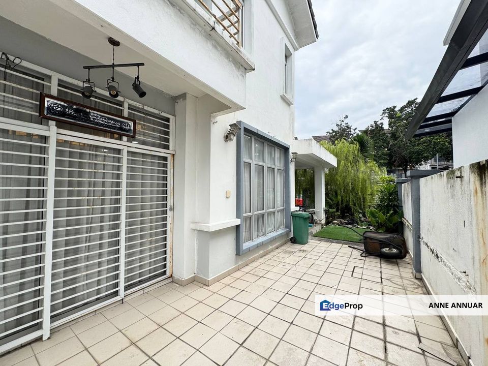 FACING OPEN 2.5 Storey Semi D Saujana Villa Kajang, Selangor, Kajang